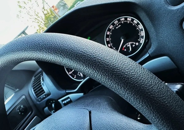 Skoda Octavia cena 35800 przebieg: 36000, rok produkcji 2008 z Legionowo małe 742
